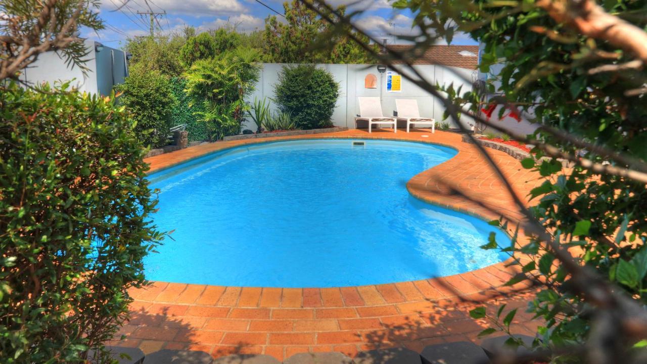 Grafton Lodge Motel Екстер'єр фото
