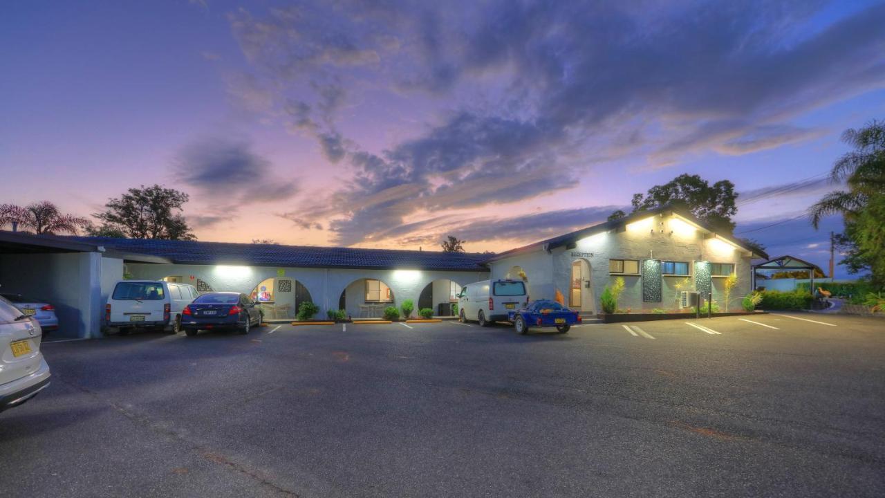Grafton Lodge Motel Екстер'єр фото