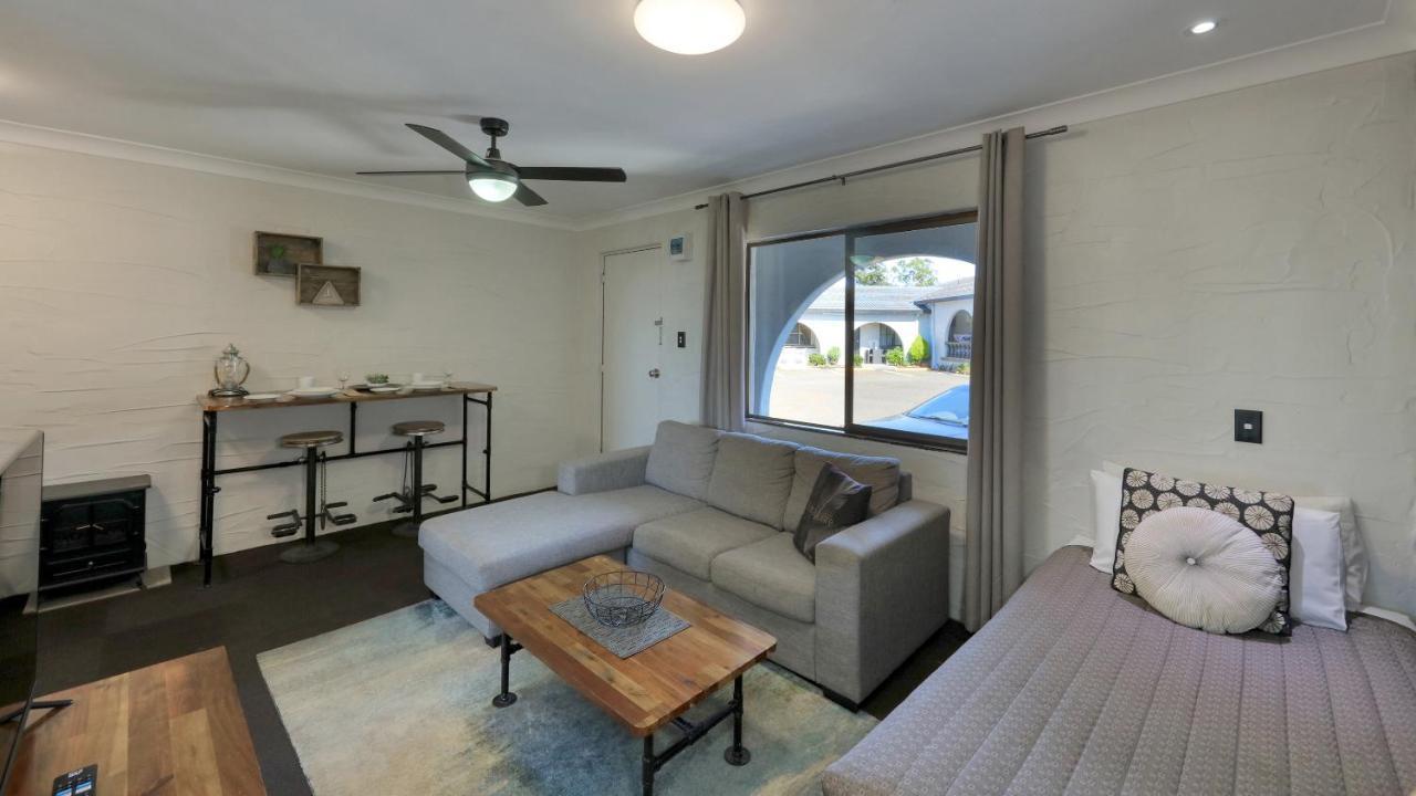 Grafton Lodge Motel Екстер'єр фото