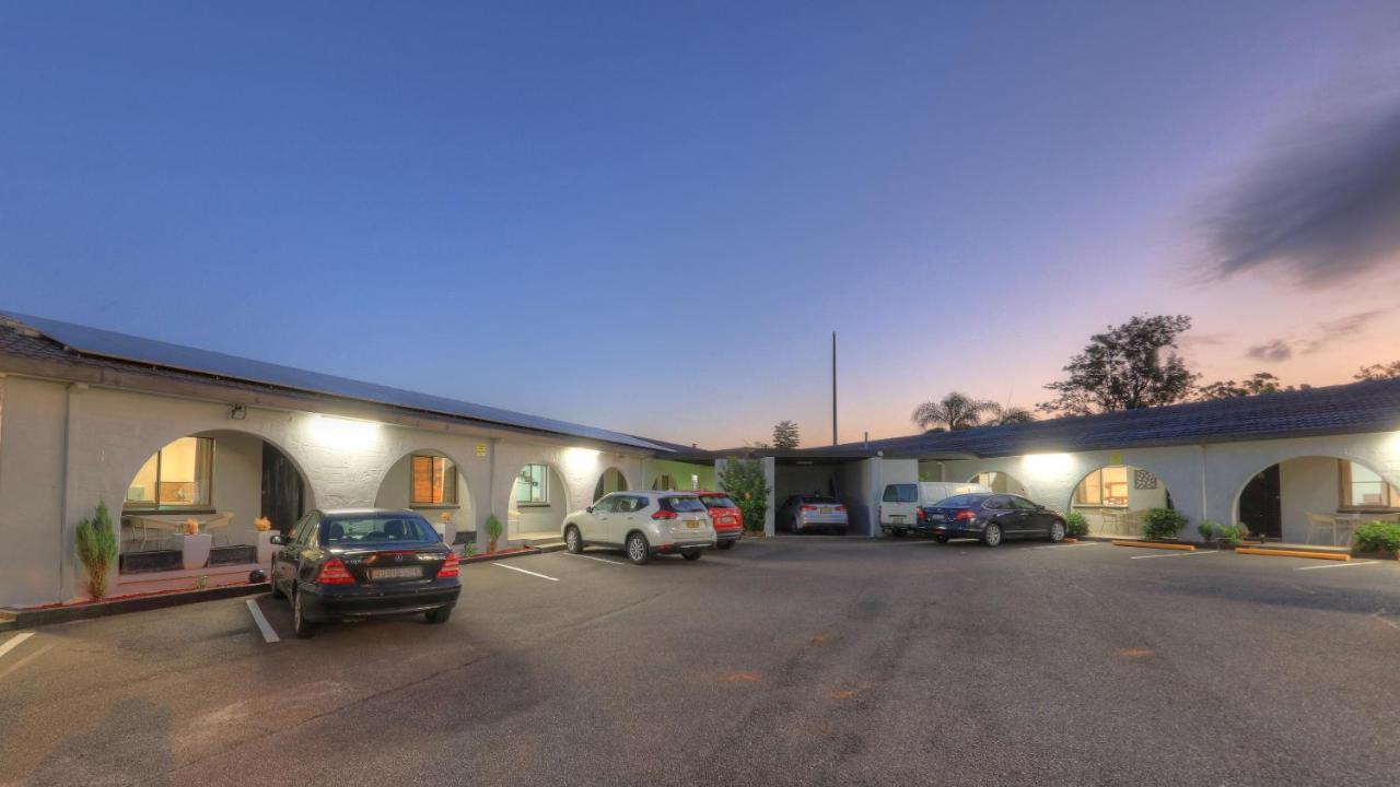 Grafton Lodge Motel Екстер'єр фото